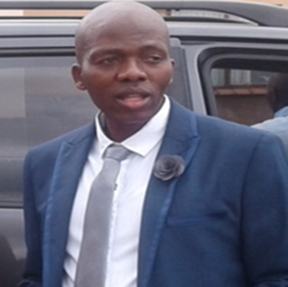 Prof Bheki Mngomezulu